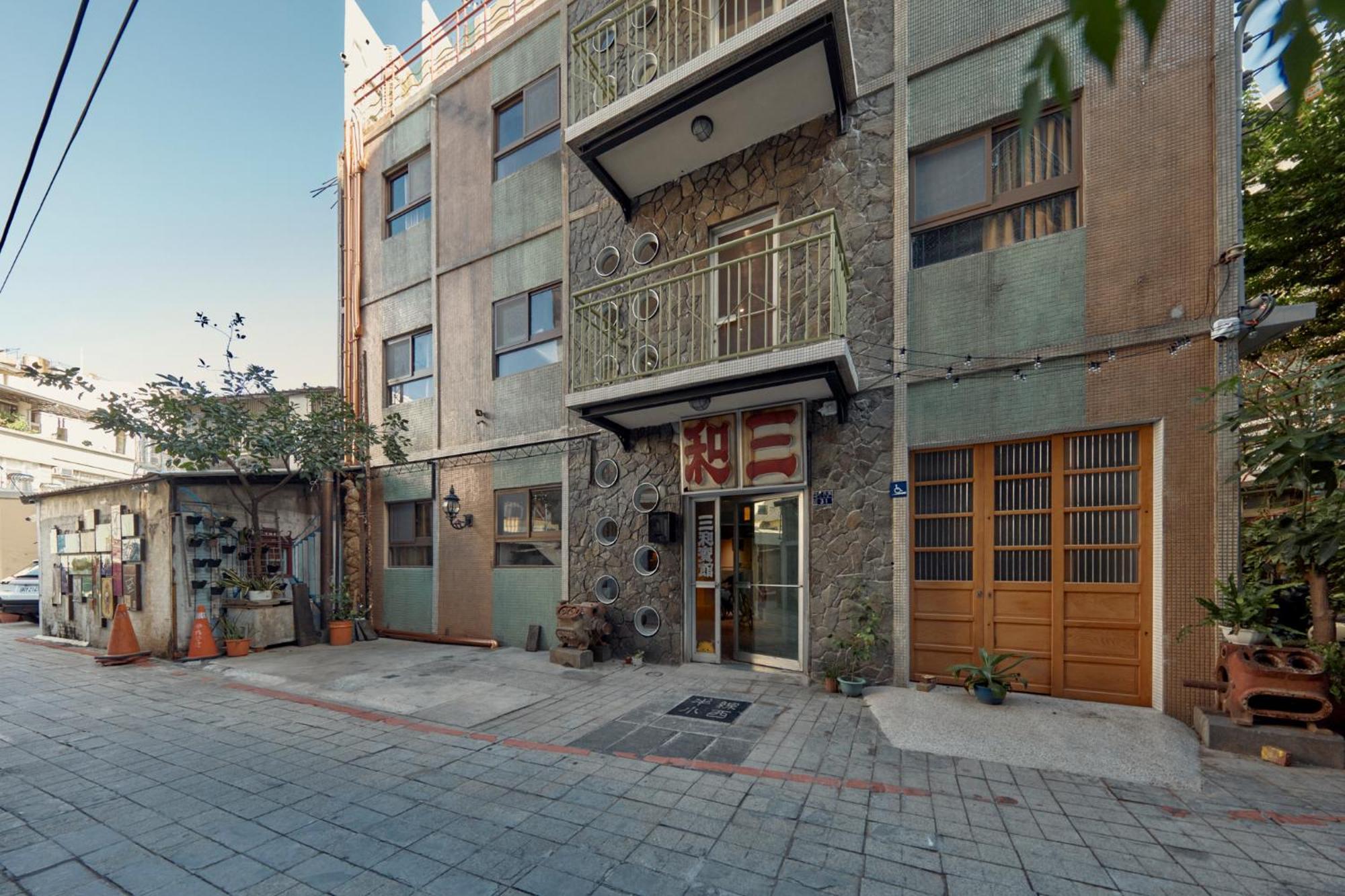 Sanhe Hotel Changhua City Exterior photo